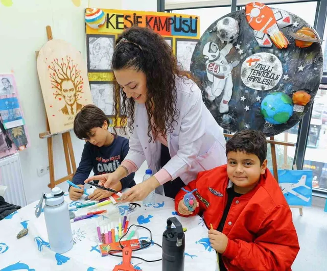Samsun'da bilim atölyeleri sınıfların dışına taşıyor: Bilim Samsun ve Keşif Kampüsü yeni döneme başladı