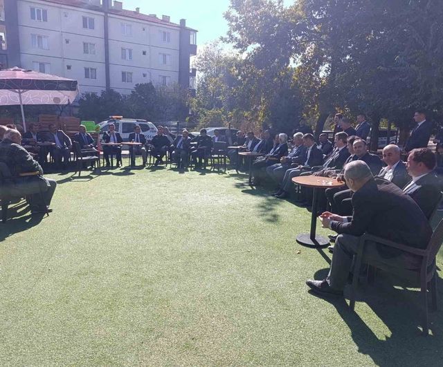 Selendi'de muhtarlar günü: dayanışma ve hizmetin köprüleri
