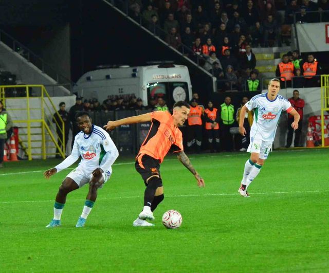 Süper ligde erken eşitlik: Çorum FK 0-0 Çaykur Rizespor