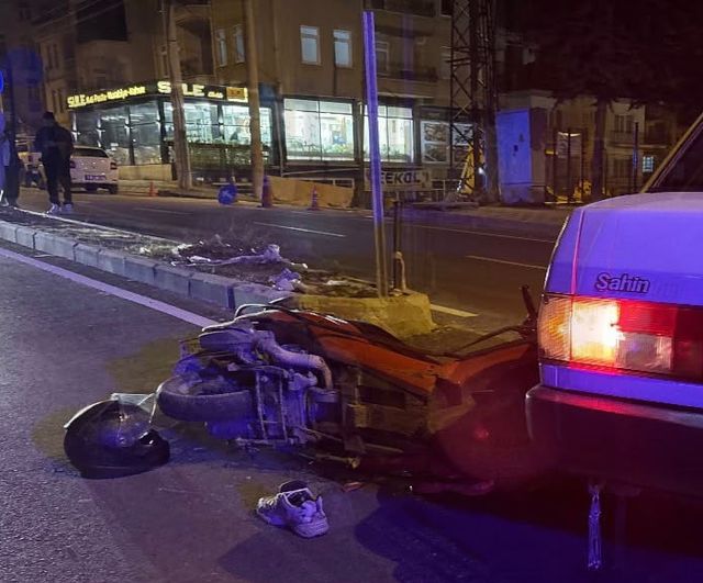 Tavşanlı'da kavşak manevrası kazayla sonuçlandı