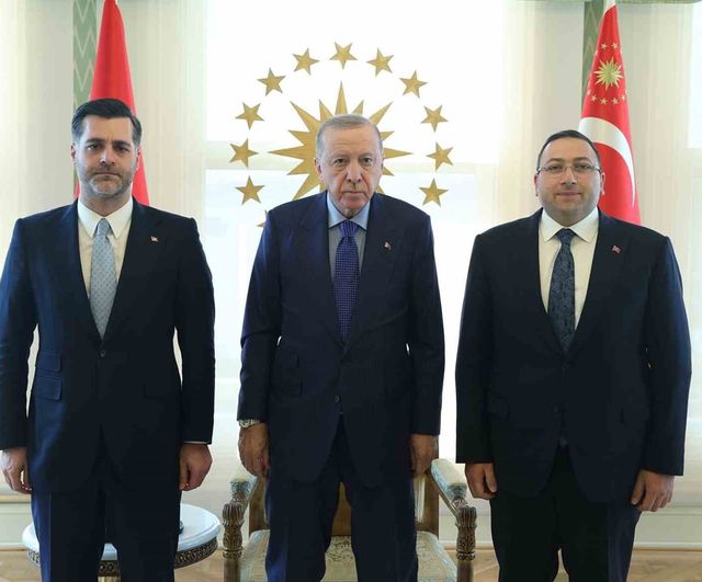 Vahdettin Köşkünde görüşme: Erdoğan ile Üsküdar belediye başkan vekili buluştu
