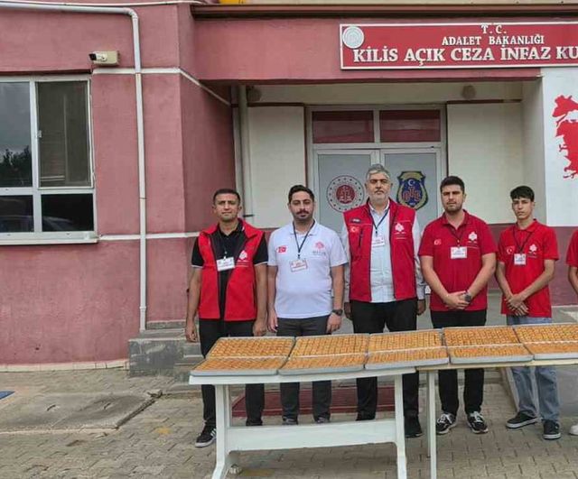 Vakıf geleneği 703 yıl sonra cezaevinde sürdü