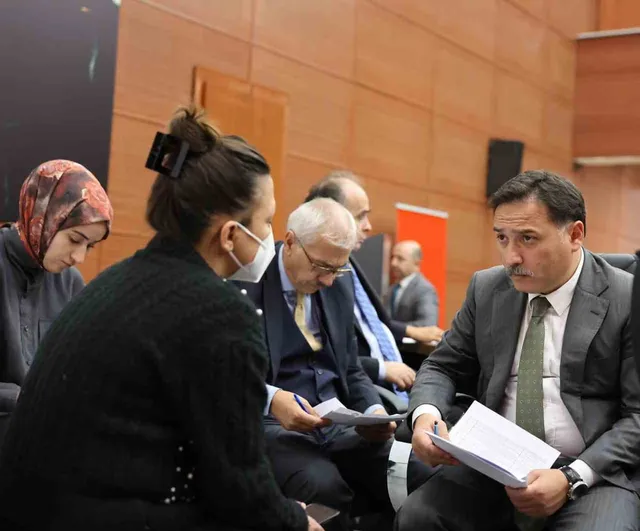 Vali Çiçek talepleri dinledi, çözüm için talimat verdi