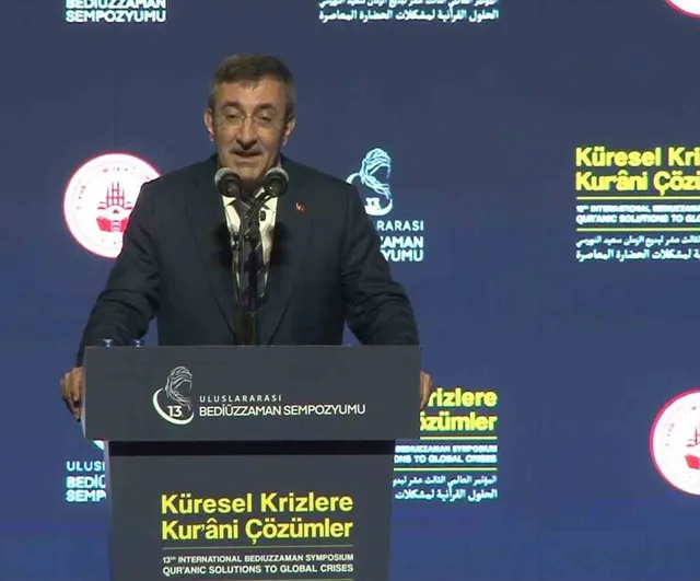 Yılmaz'dan uyarı: FETÖ aklı ipotekleyip insanları makineye dönüştürdü