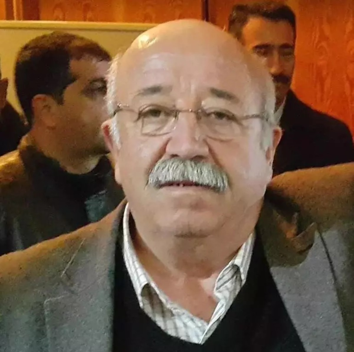 İzmir'de kanserin yıkamadığı adamı maganda kurşunu yıktı