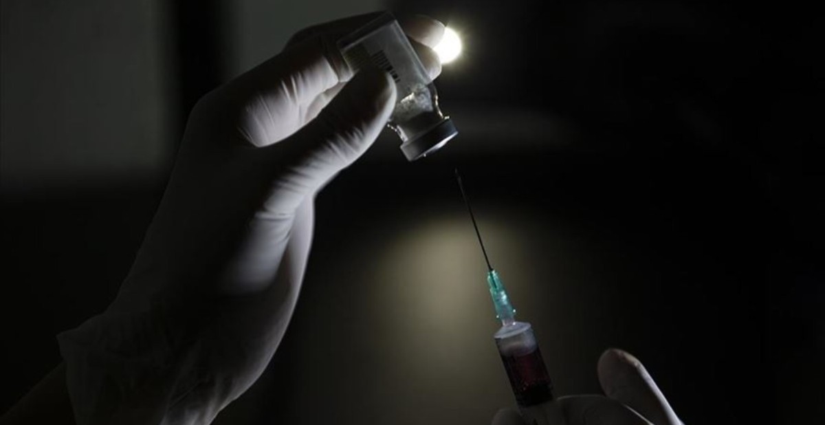 BioNTech ve Pfizer'in yeni aşısında AB komisyonundan onay çıktı