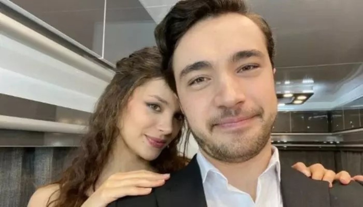 Leyla Tanlar'ın bikinili pozu başrolü kaptırdı