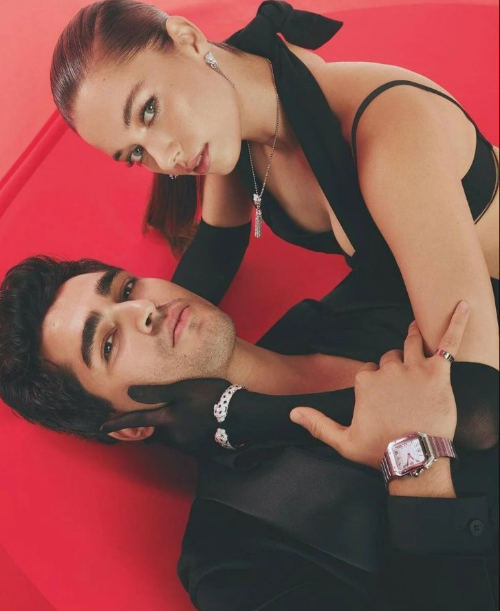 Afra Saraçoğlu, doğum gününde bombayı patlattı! Mert Ramazan Demir ile aşkı bitti mi?