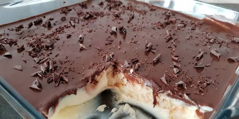 Yalancı Profiterol Nasıl Yapılır? (Kedidili Bisküvili Kolay Tarif)