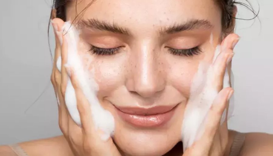 Yüzünüzü Doğru Yıkayın, Yaşlanmayı Yavaşlatın