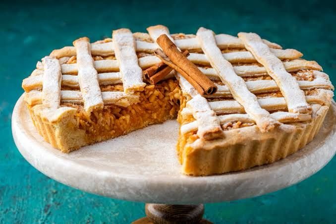 Elmalı Turta Nasıl Yapılır? Kolay ve Lezzetli Tarif