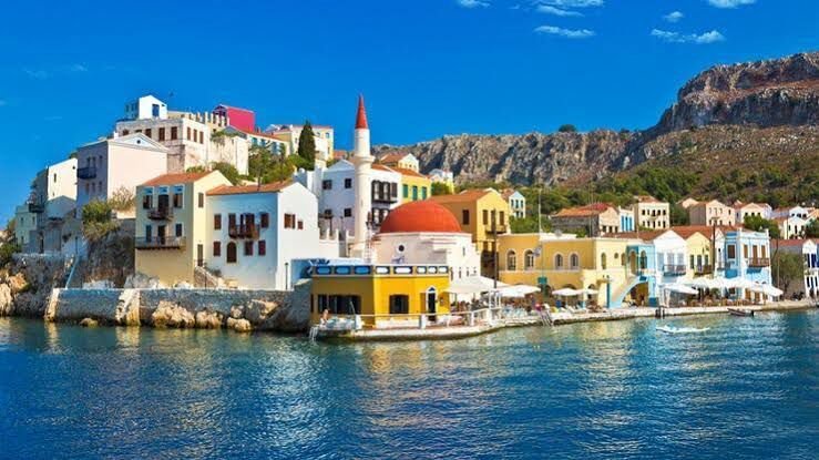 Yunanistan’da Kapıda Turist Vizesiyle Gidilebilecek 10 Ada Listesi!