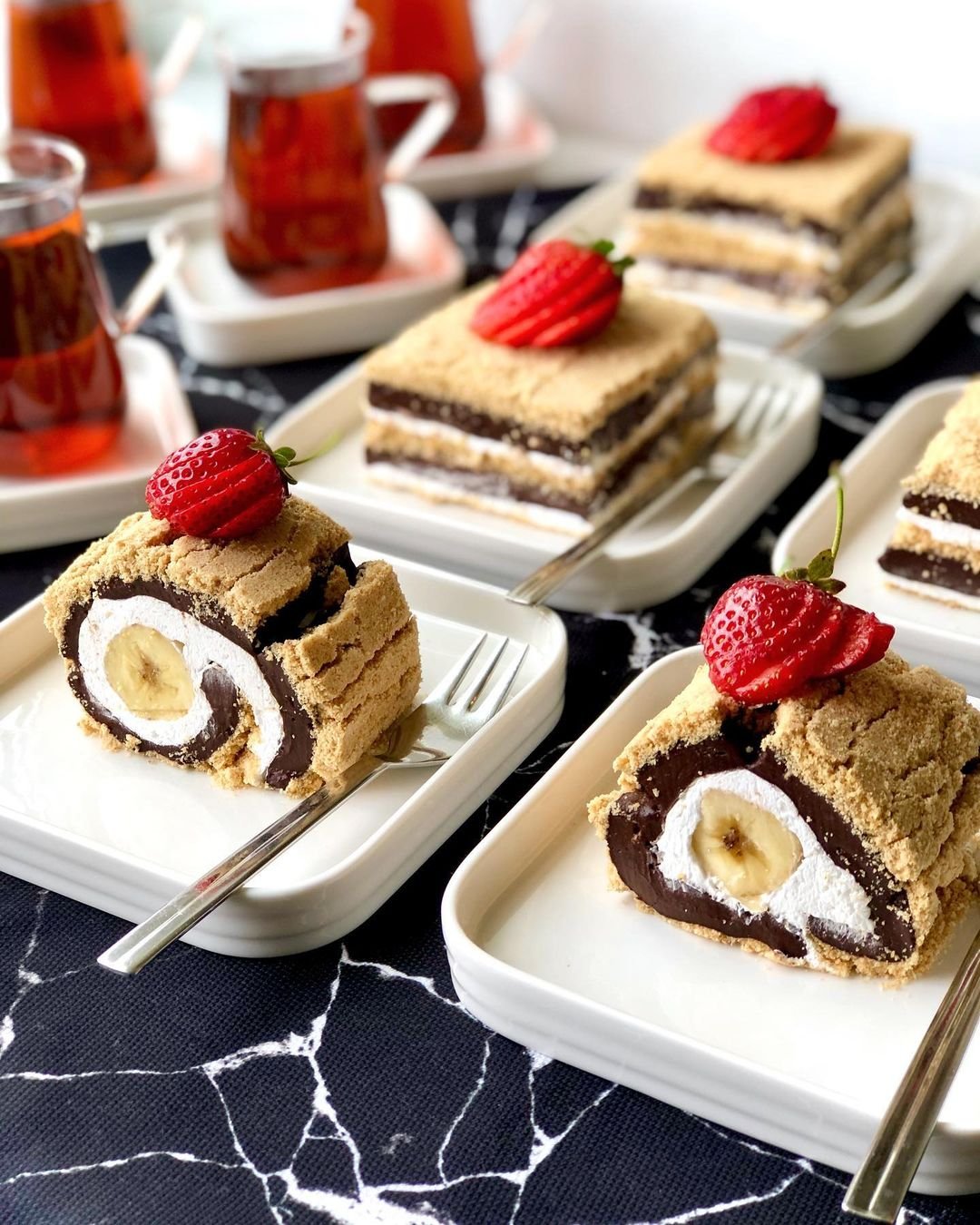 Saray Sarması Yapmak İsteyenler Buraya! Saray Sarması Nasıl Yapılır? Evde Kolayca Yapabileceğiniz Nefis Bir Tatlı Tarifi