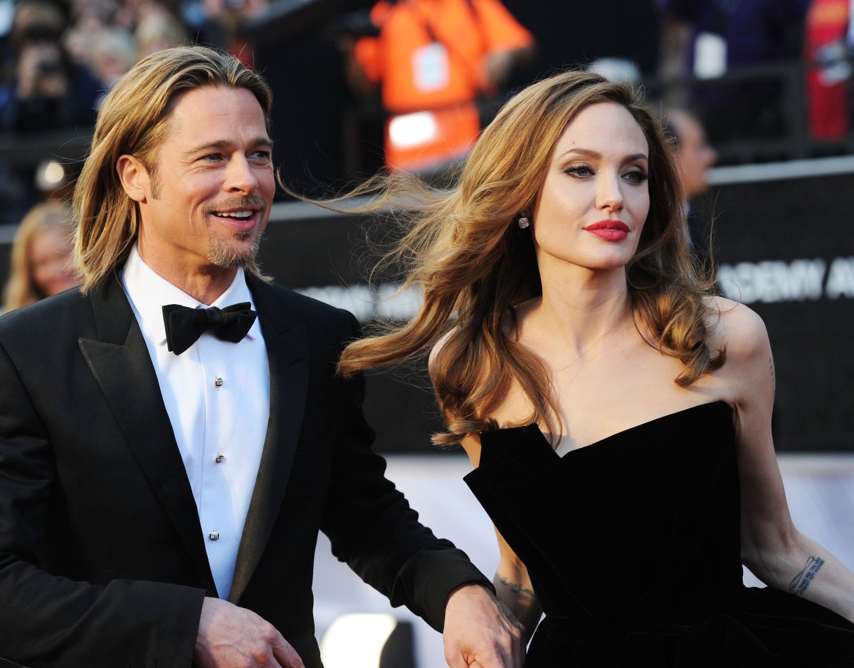 Brad Pitt’in Eski Aşkı Angelina Jolie: Stresten Yüz Felci Oldum