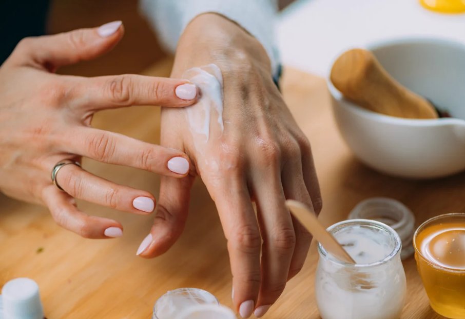 C Vitamini Kremi ile Cildinizi Yenileyin: Sadece 6 Malzeme ile Harika Bir Krem Yapın