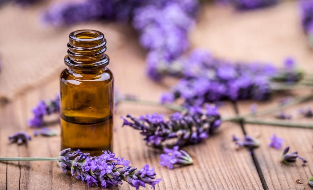 Evde Cilt kızarıklığına karşı doğal çözümler