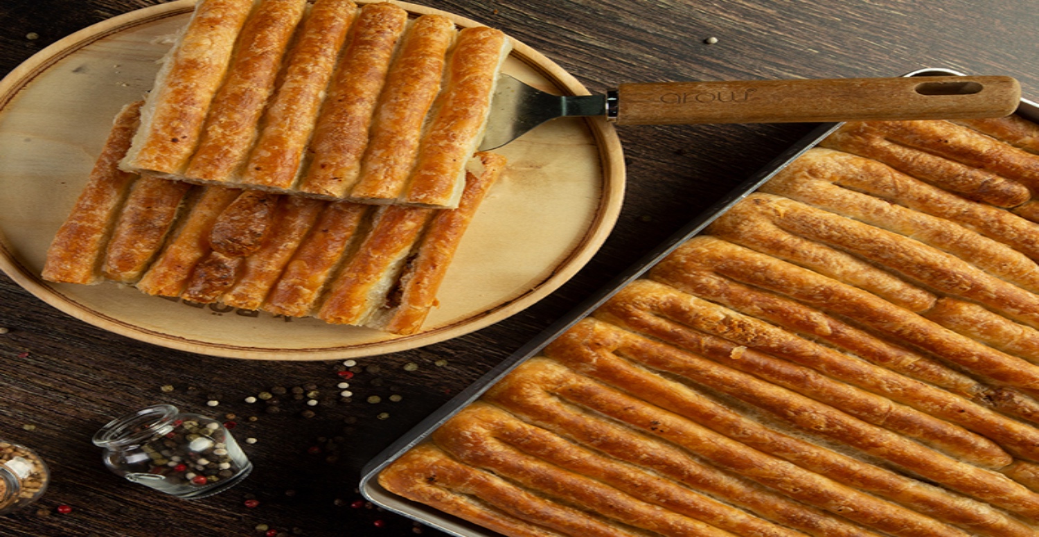 KIYMALI PIRASALI BOŞNAK BÖREĞİ