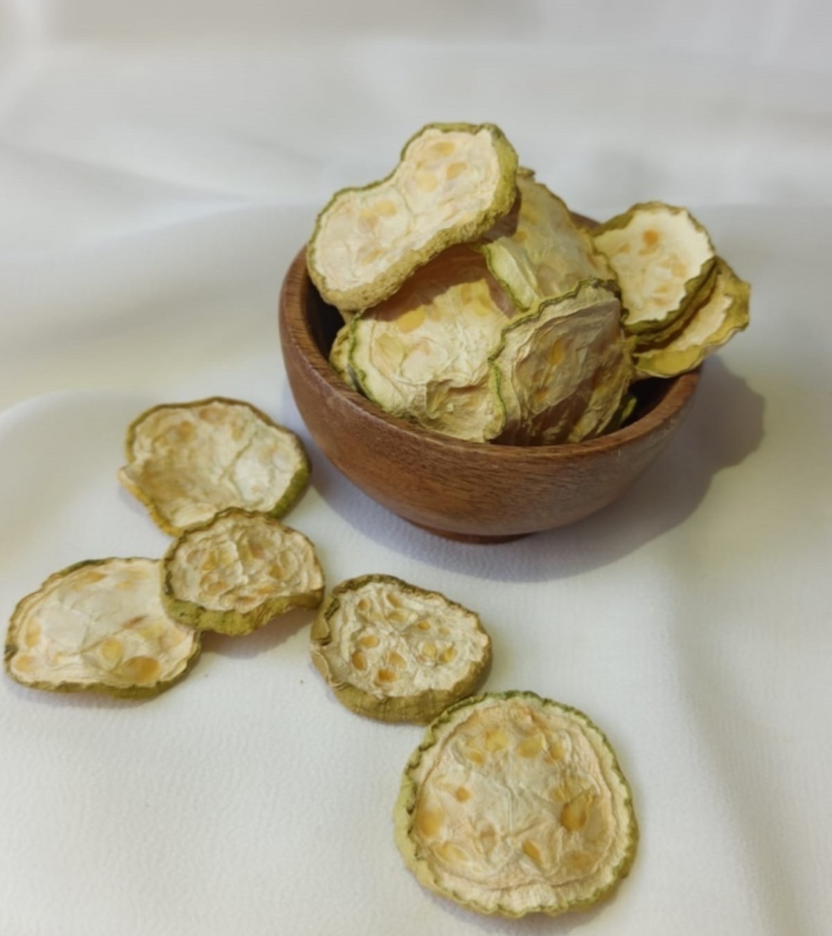 SEBZELİ CİPS VE DİP SOS