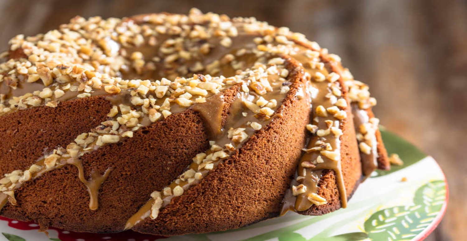 TAHİNLİ PEKMEZLİ KEK