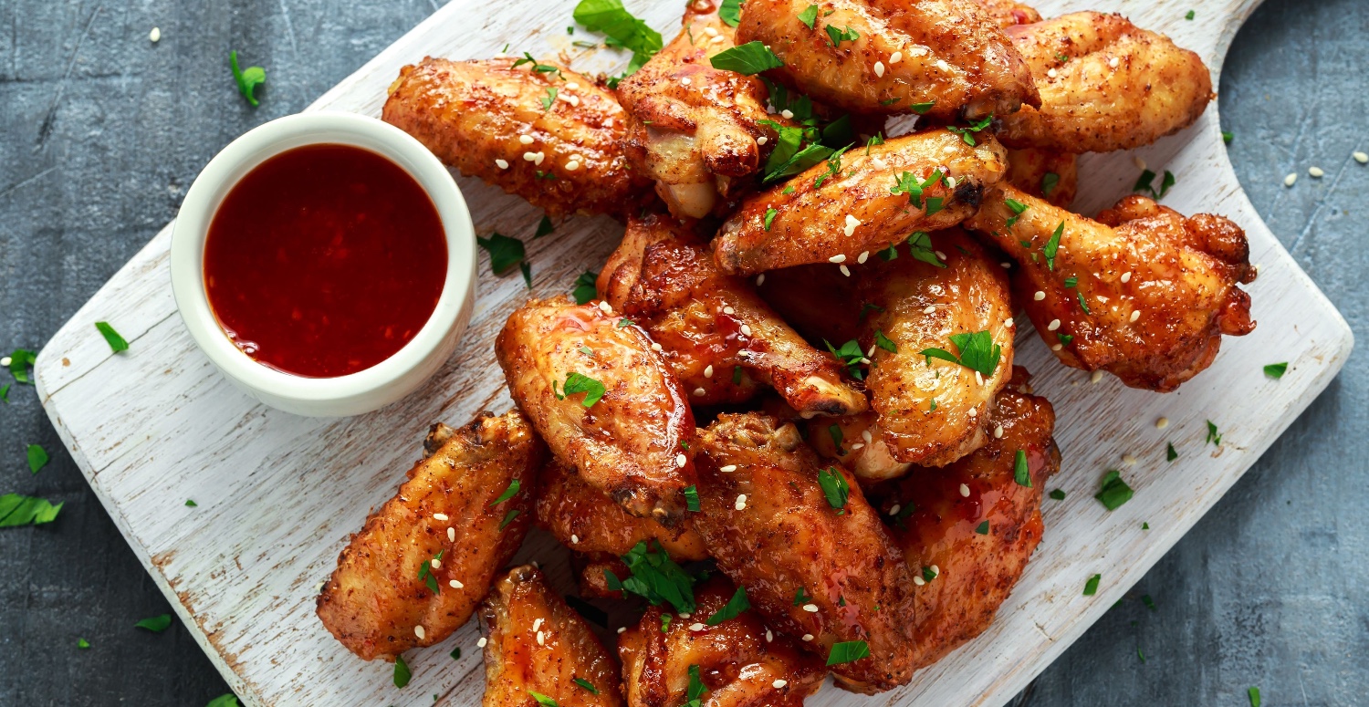 TAVUK KANATLARI VE RANCH SOS