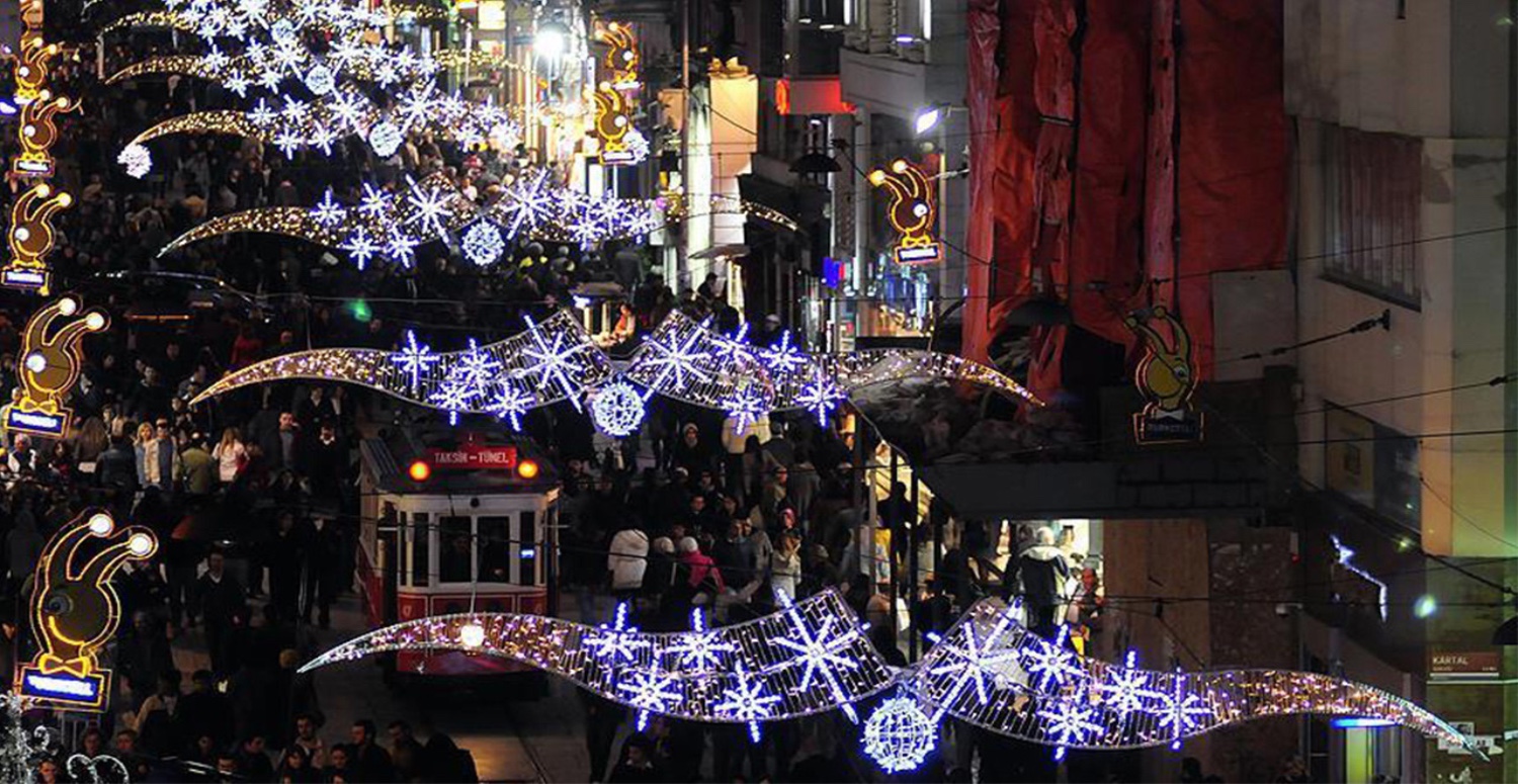 Yılbaşında Taksim meydanı yasak! Bariyerler yerleştirildi