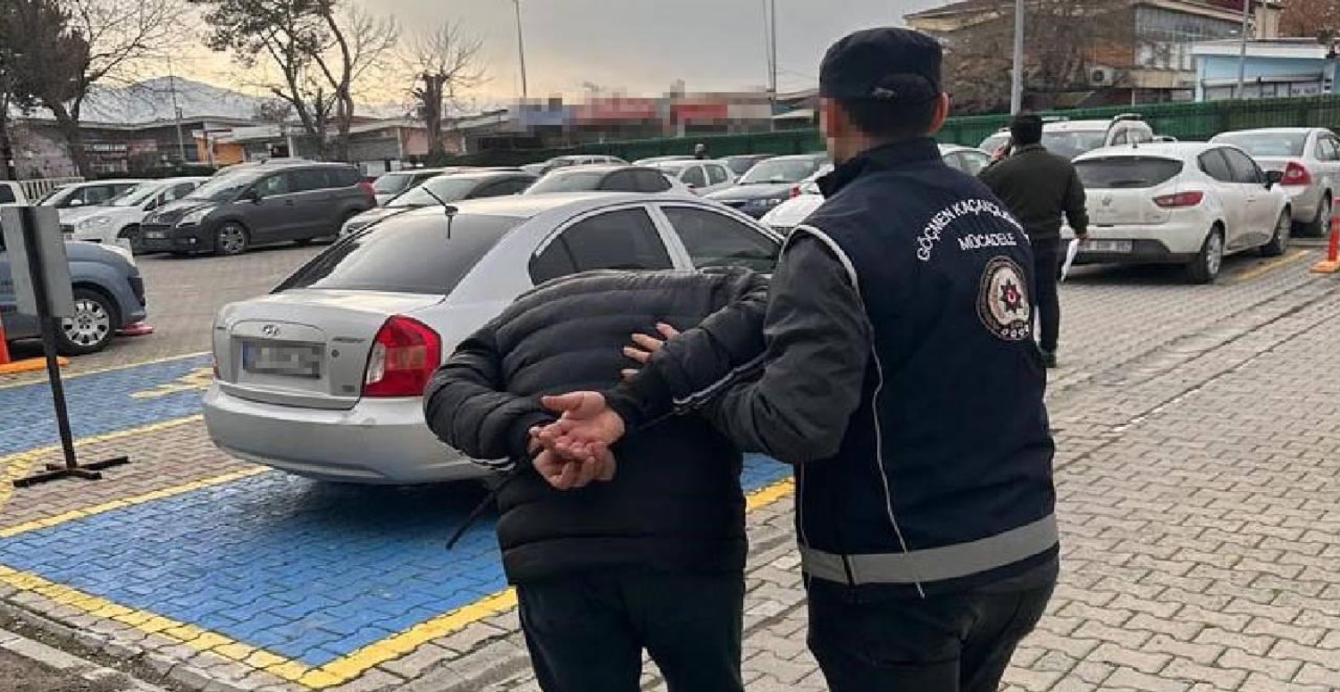 10 düzensiz göçmen yakalandı