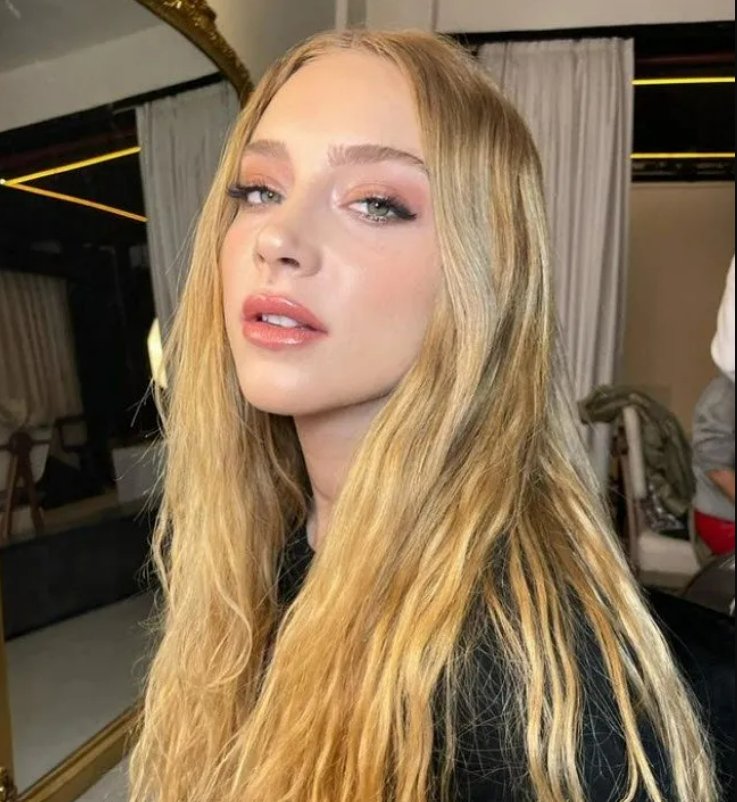 Hudutsuz Sevda’da sürpriz transfer! İşte o isim, Nergis’in kızı Damla olarak karşınıza çıkacak