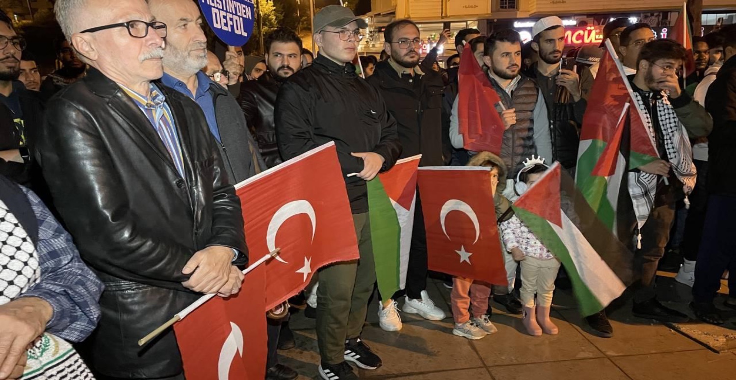 rotestolar devam ediyor! Karabük’te sessiz kalmadı