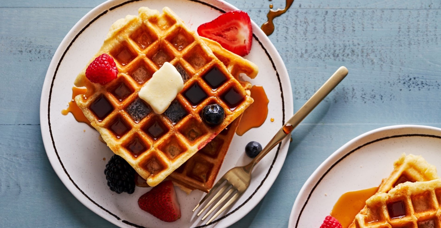 TOST MAKİNESİNDE WAFFLE TARİFİ