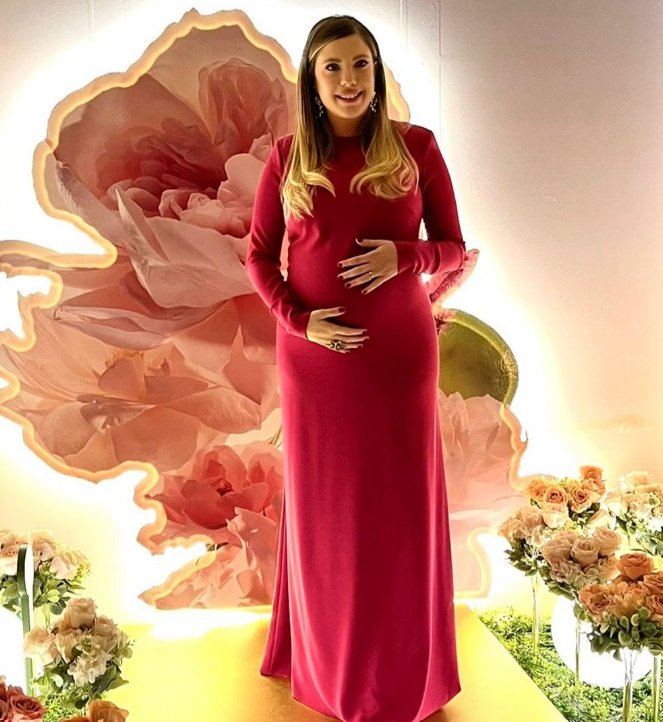 Eda Ece, Aslı Enver’den hamilelik önerileri alıyor: Kız bebeğine ne isim verecek?