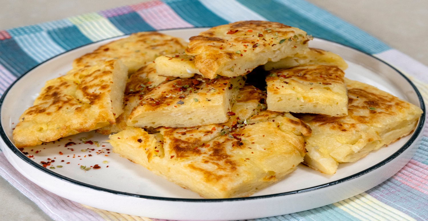 YUMURTALI KAŞARLI BÖREK