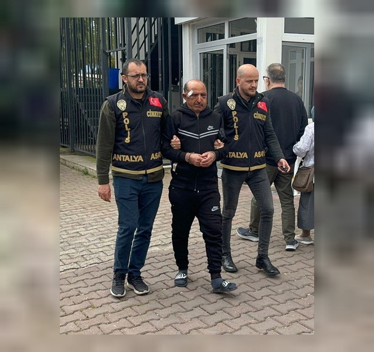 antalya kadın cinayeti