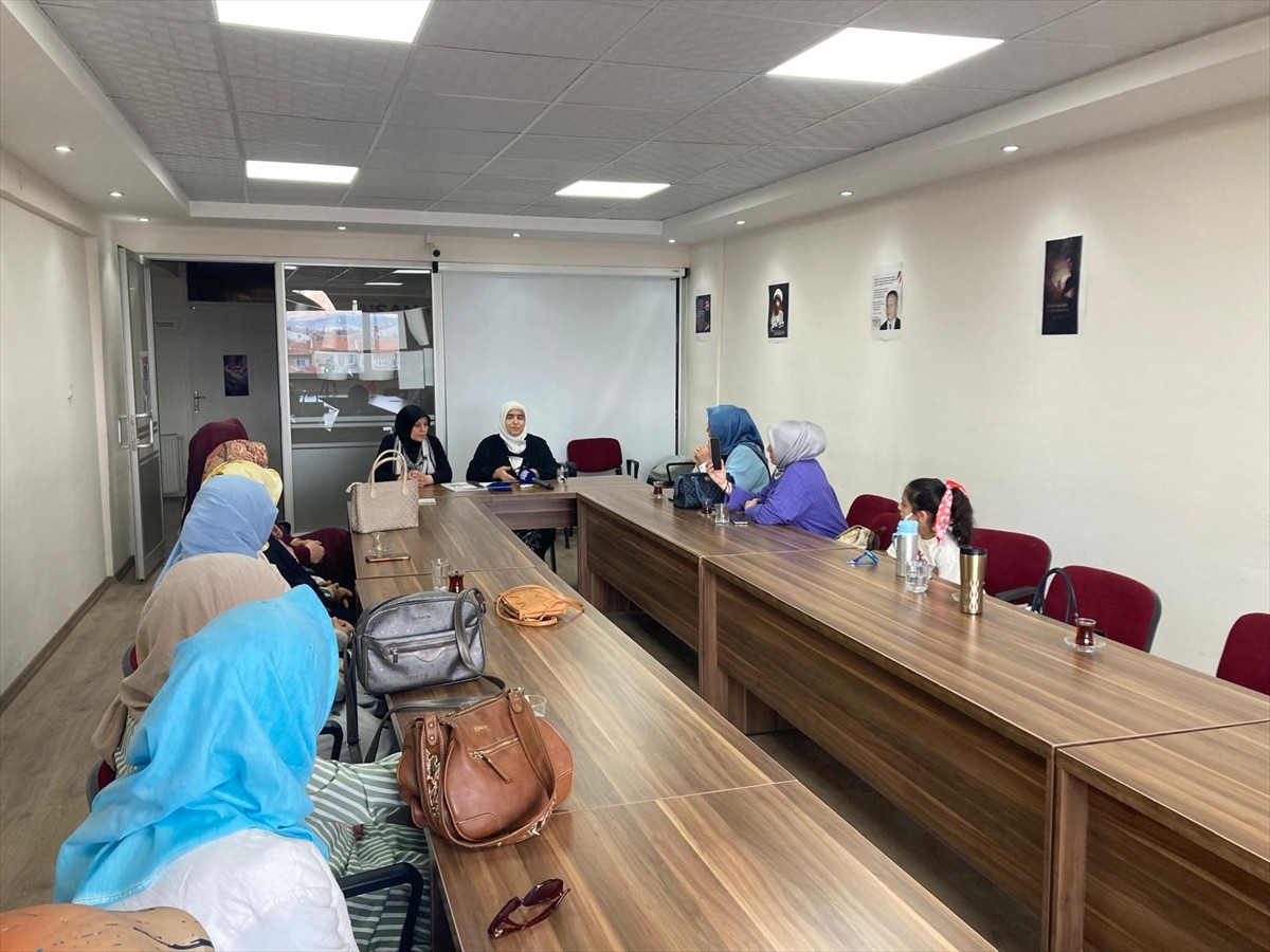 28 Şubat süreci mağdurları, bu süreçte kaybedilen haklarının temini için komisyon kurulmasını...