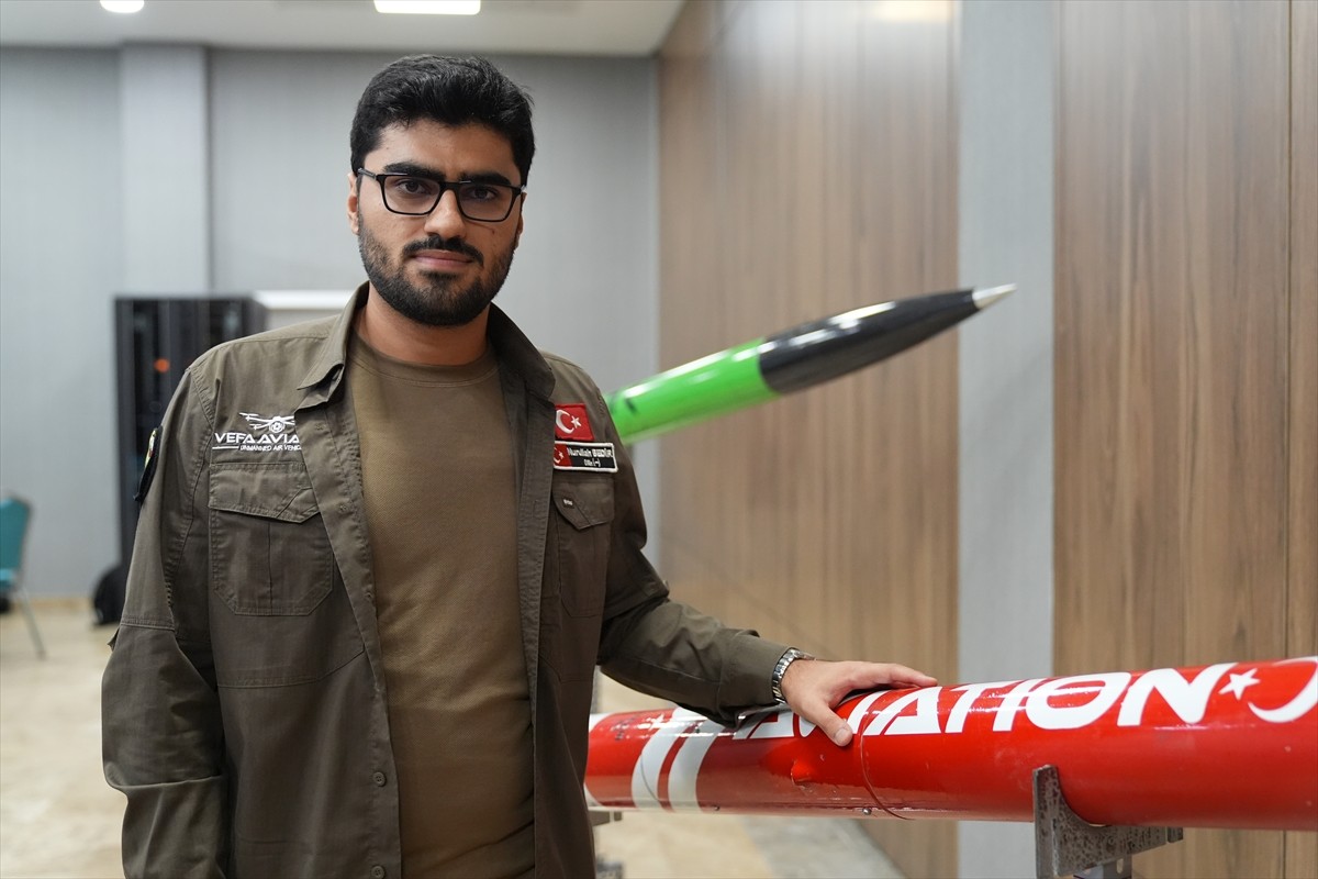 ABD'de düzenlenen dünyanın en büyük roket mühendisliği yarışması "Spaceport America Cup'24"te...