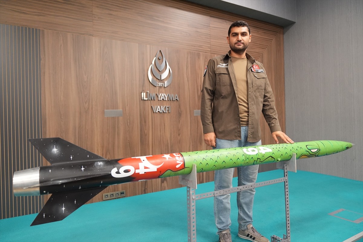 ABD'de düzenlenen dünyanın en büyük roket mühendisliği yarışması "Spaceport America Cup'24"te...