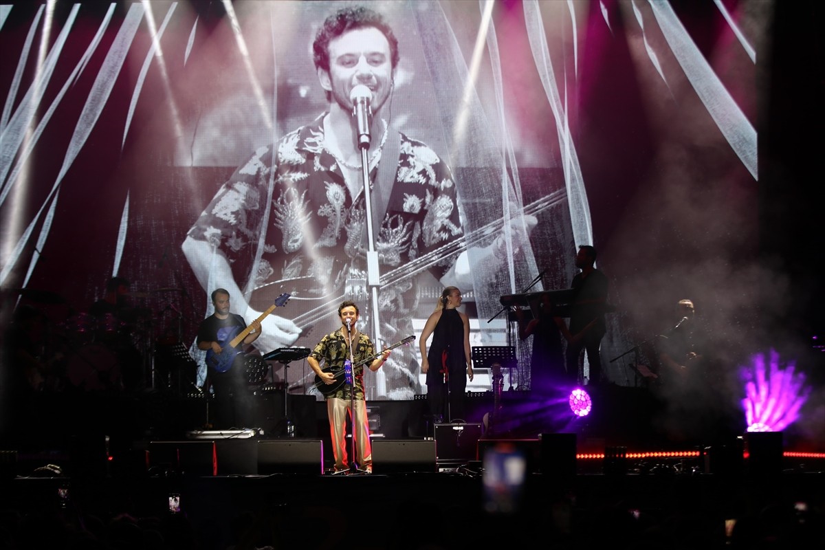 Adını Şile'ye özgü kumaştan alan ve bu yıl Şile Belediyesi tarafından 35. kez düzenlenen...