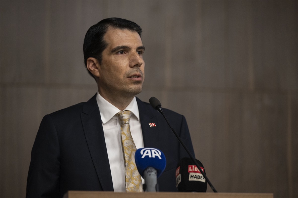 Ankara Bilkent Şehir Hastanesi'nde hastane yöneticileri ve uzmanların katılımıyla Dünya Hepatit...