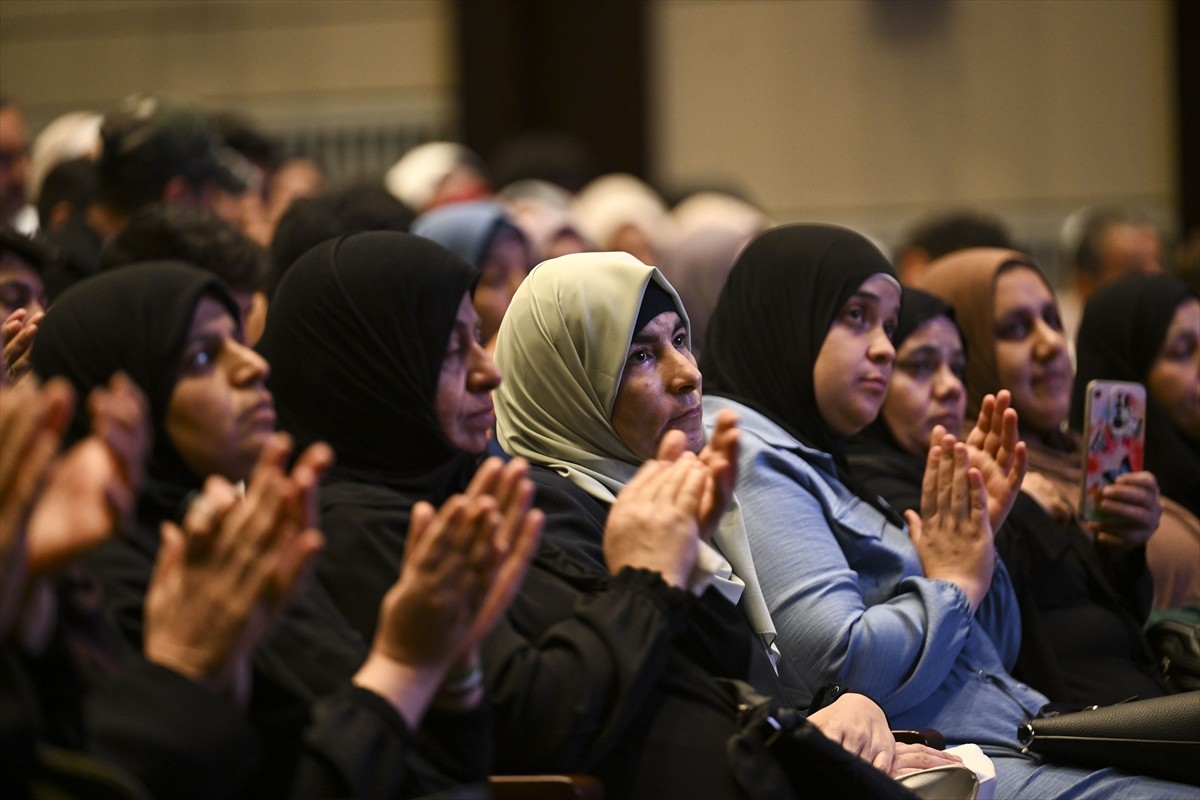 Arap dünyasının önde gelen düşünürlerinden Faslı filozof Prof. Dr. Taha Abdurrahman...