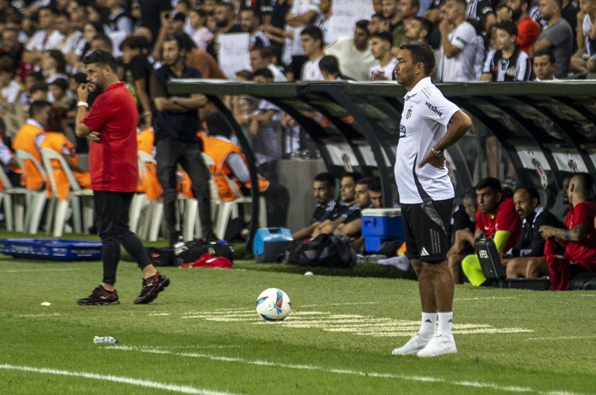 Beşiktaş Futbol Takımı, hazırlık maçında Gençlerbirliği ile Kocaeli Yıldız Entegre Stadı'nda...