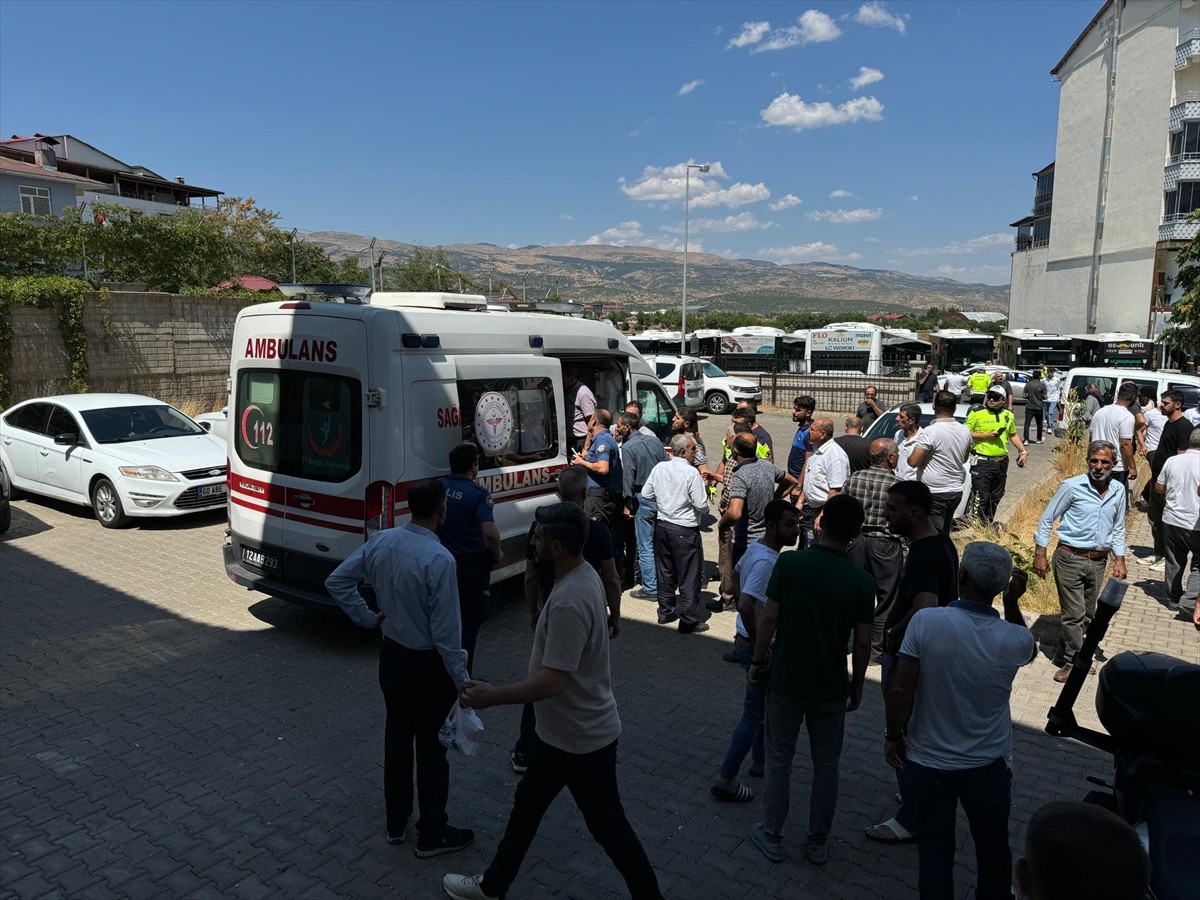 Bingöl Emniyet Müdürlüğü, kentte madde bağımlısı bir kişinin yaşanan tartışmanın ardından...