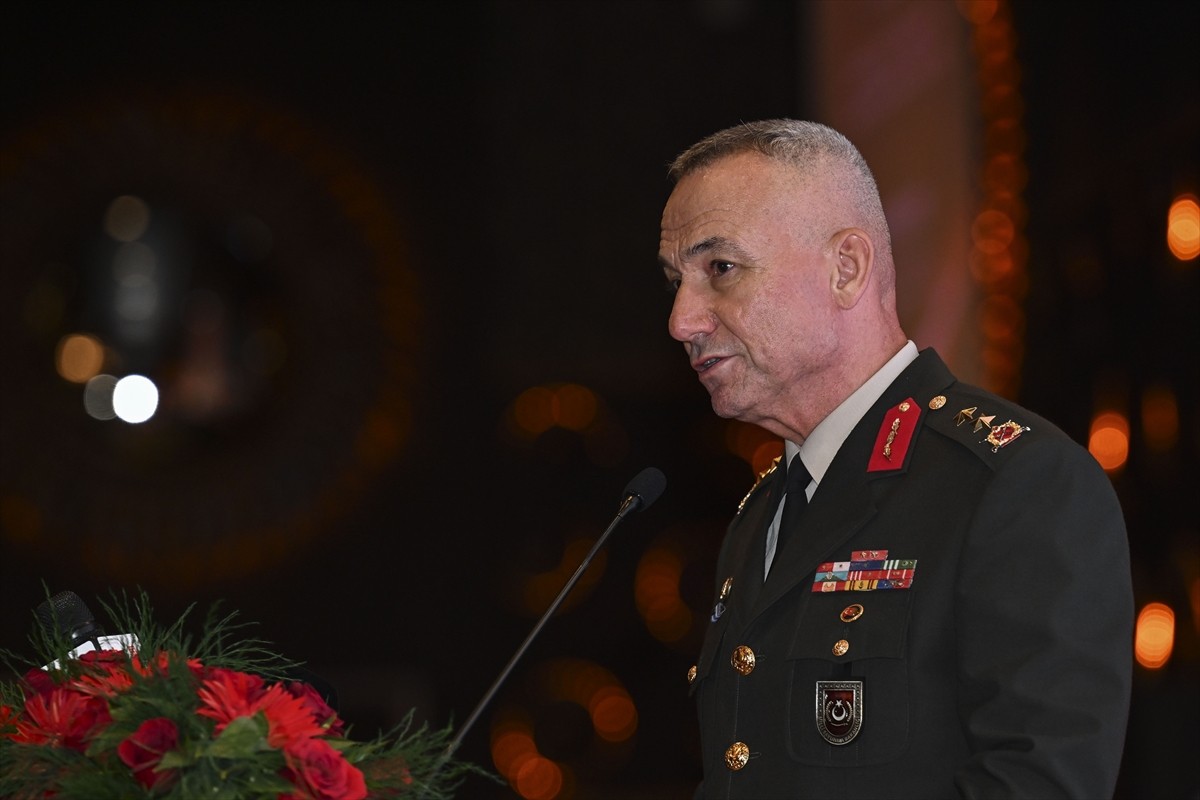 Çin'in Ankara Büyükelçiliği, Çin Halk Kurtuluş Ordusunun 97'nci kuruluş yıl dönümünü başkentte bir...