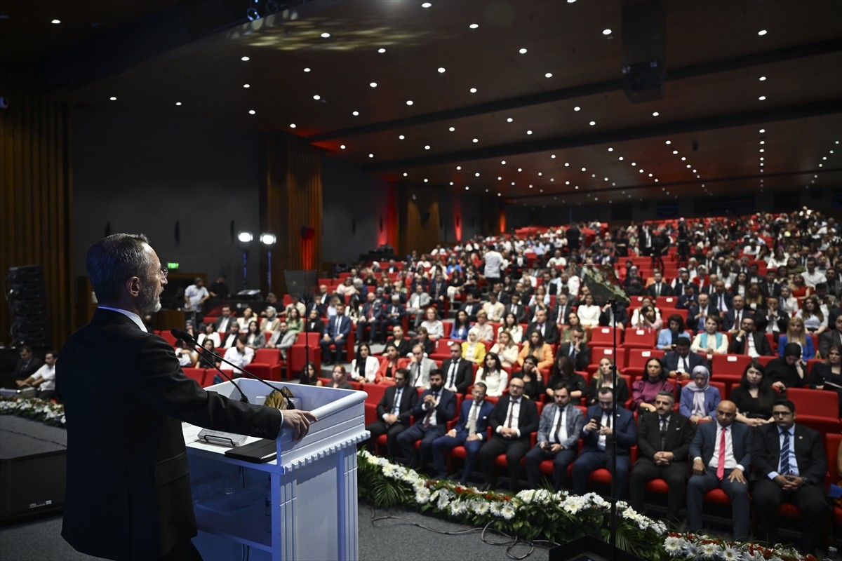 Cumhurbaşkanlığı İletişim Başkanı Fahrettin Altun, Ankara'da düzenlenen "Cumhurbaşkanlığı İletişim...