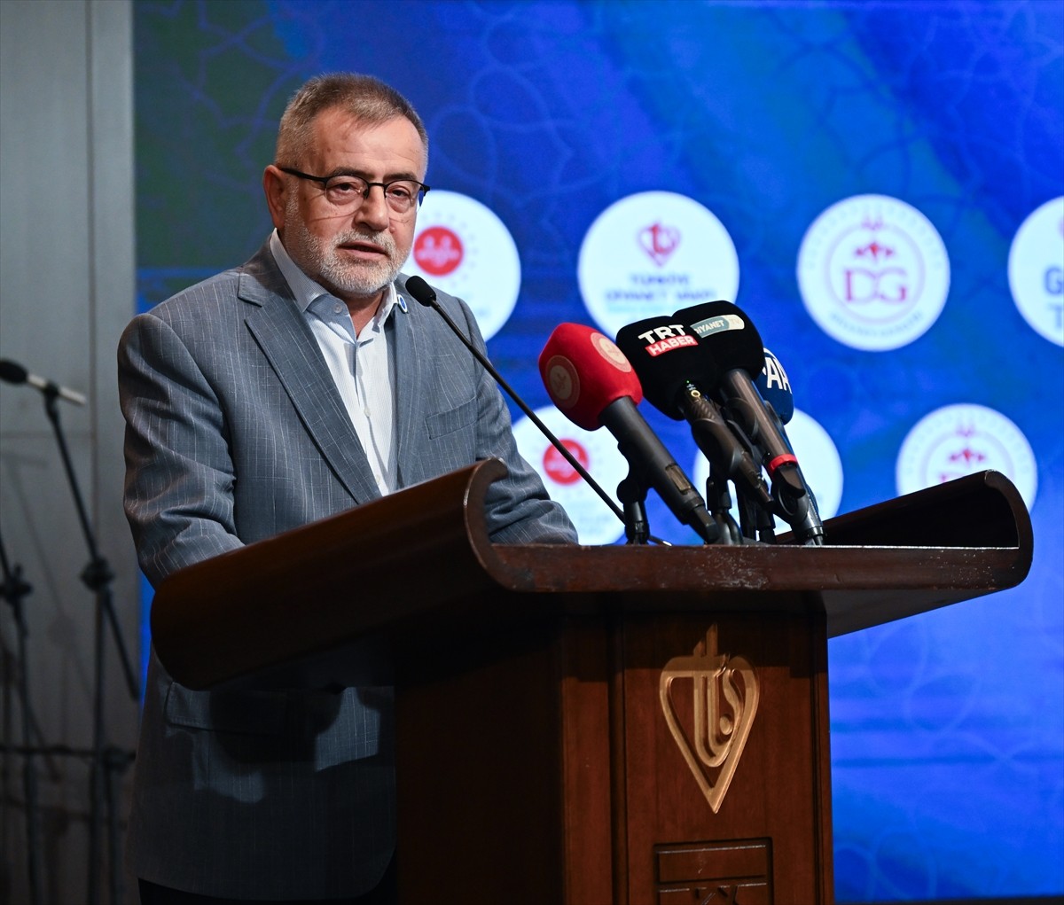 Diyanet İşleri Başkanlığı ile Türkiye Diyanet Vakfı (TDV) işbirliğinde düzenlenen "Yazımda...