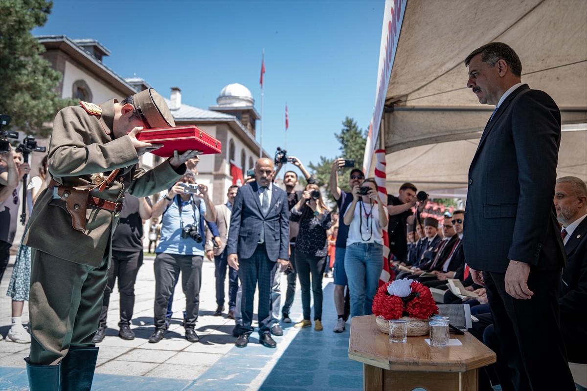 Erzurum Kongresi'nin 105. yıl dönümü dolayısıyla kutlama töreni düzenlendi. Erzurum Kongre...