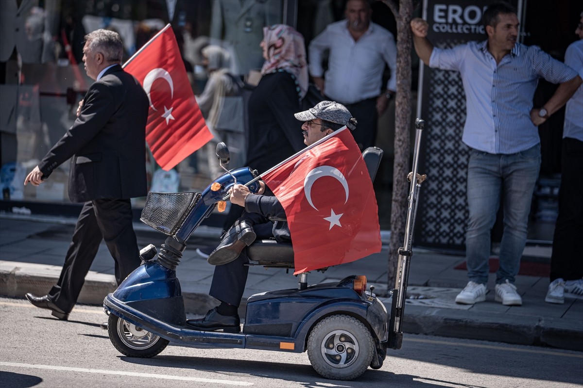 Erzurum Kongresi'nin 105. yıl dönümü dolayısıyla kutlama töreni düzenlendi. Erzurum Kongre...