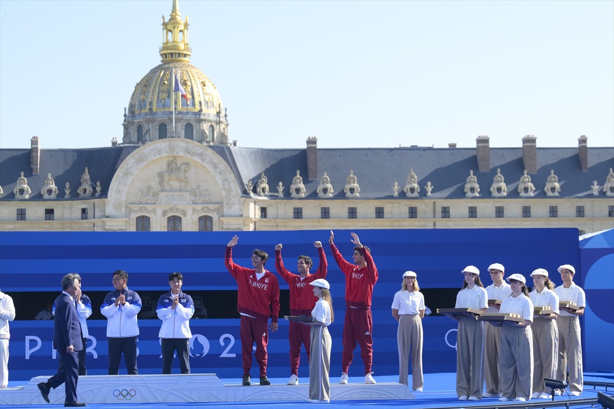 Fransa'da düzenlenen Paris 2024 Olimpiyat Oyunları'nın üçüncü gününde Okçuluk Klasik Yay Takım...