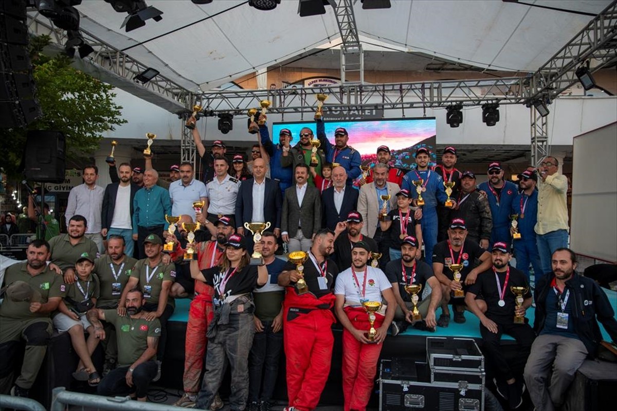 Giresun'un Şebinkarahisar ilçesinde, "2024 Petlas Türkiye Off-Road" şampiyonası 3. ayak yarışı...