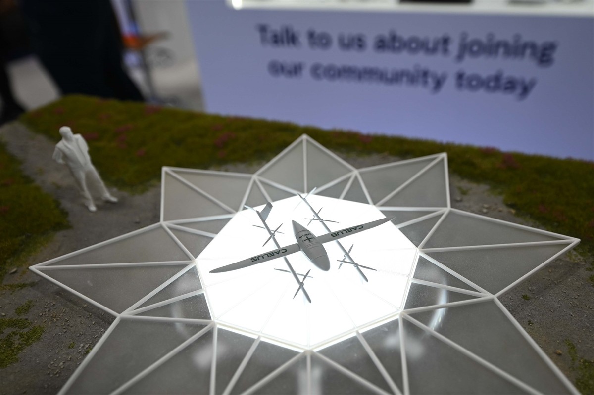 Havacılık, savunma ve uzay sanayisinin dünyadaki en prestijli etkinliklerinden "Farnborough...