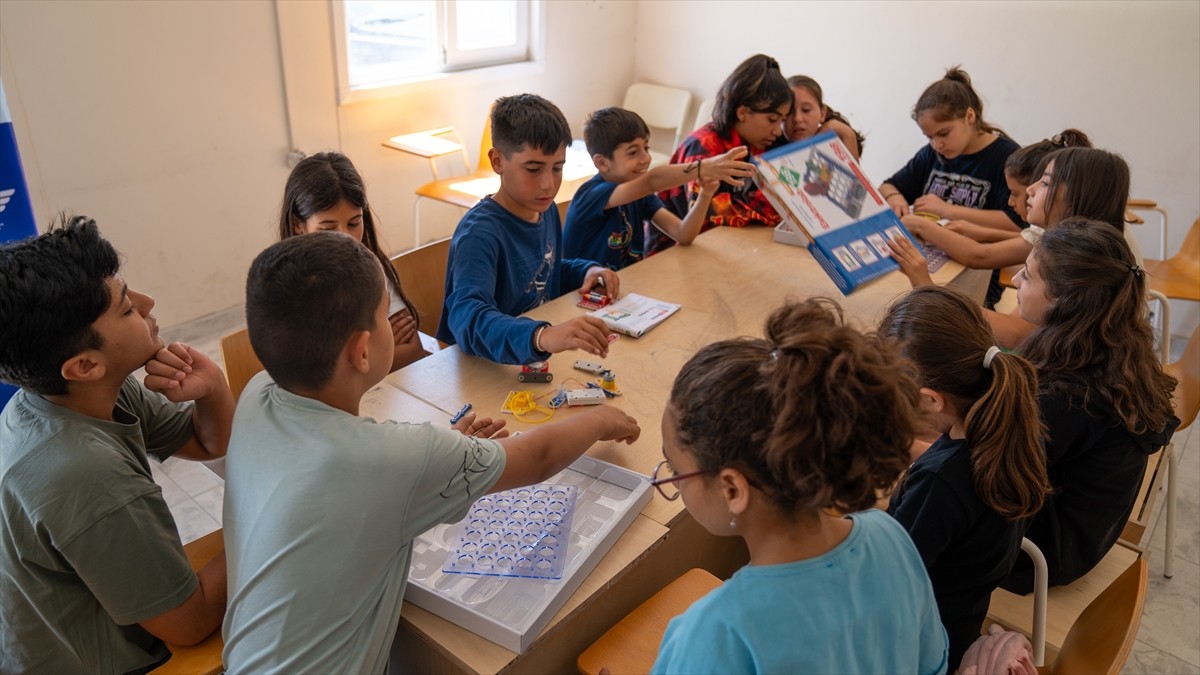 Hayrat İnsani Yardım Derneğince 6 Şubat'ta meydana gelen depremlerin ardından başlatılan "İyilik...