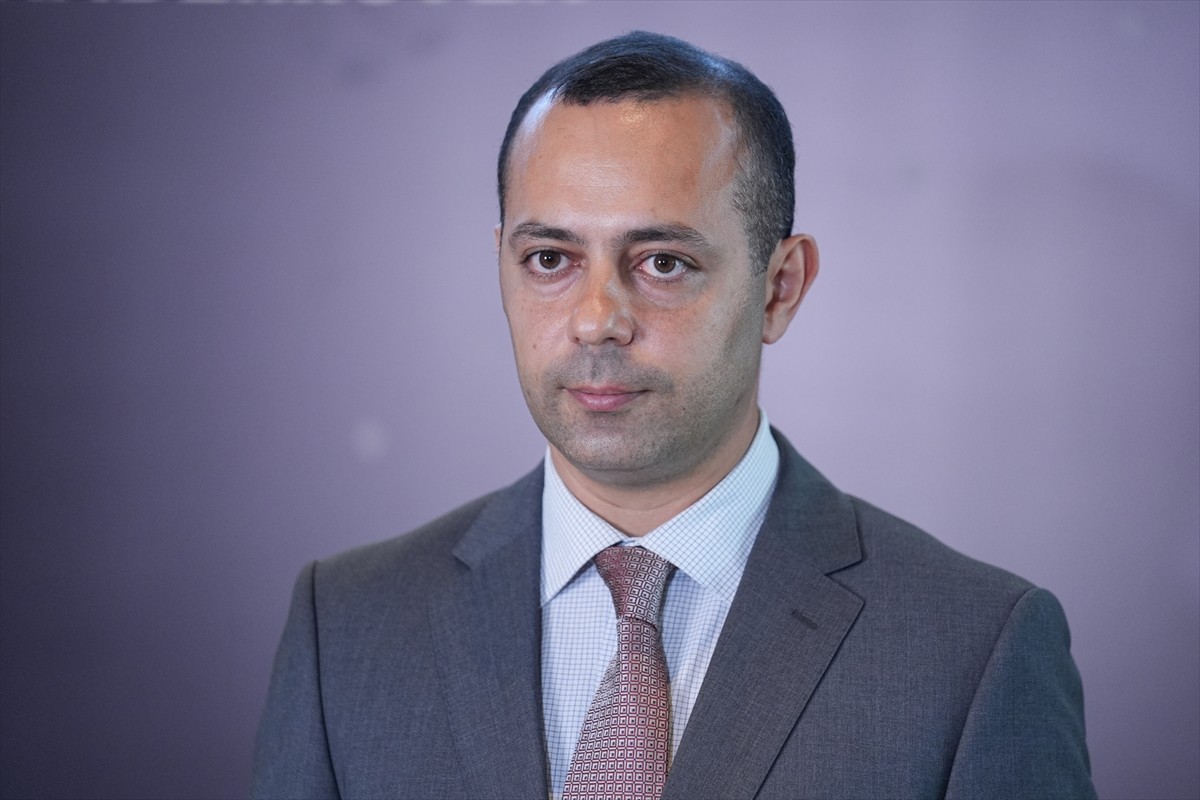 İbn Haldun Üniversitesi (İHÜ) Haydar Aliyev Avrasya Çalışmaları Merkezince hayata geçirilen...